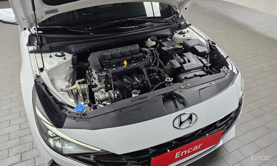  Hyundai AVANTE