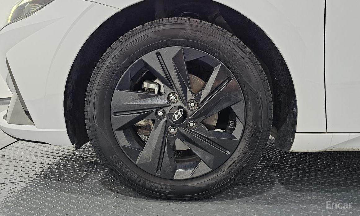  Hyundai AVANTE