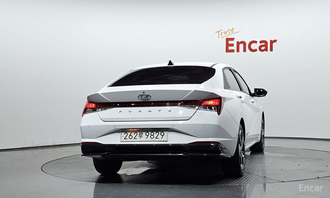  Hyundai AVANTE