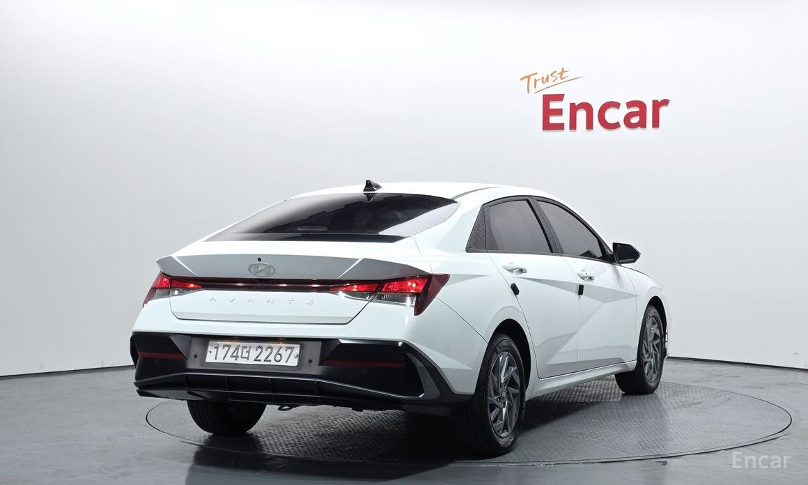  Hyundai AVANTE