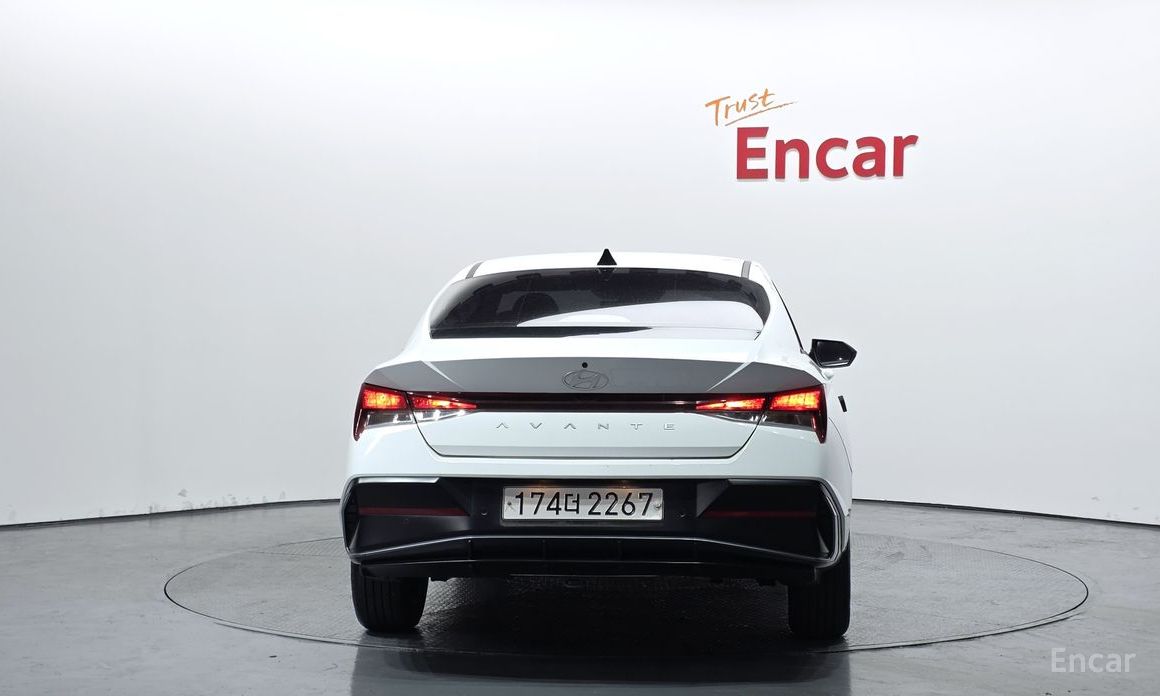  Hyundai AVANTE