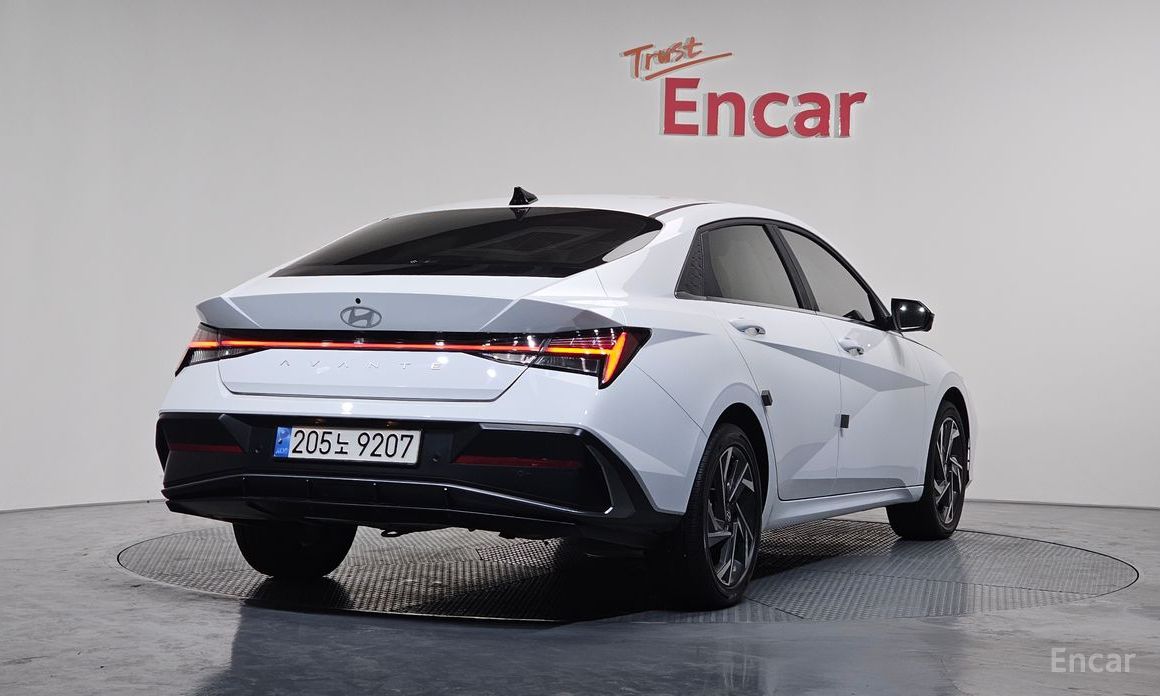  Hyundai AVANTE
