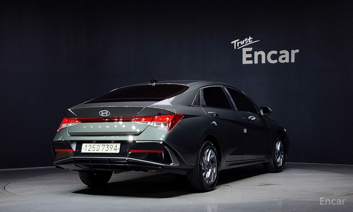  Hyundai AVANTE