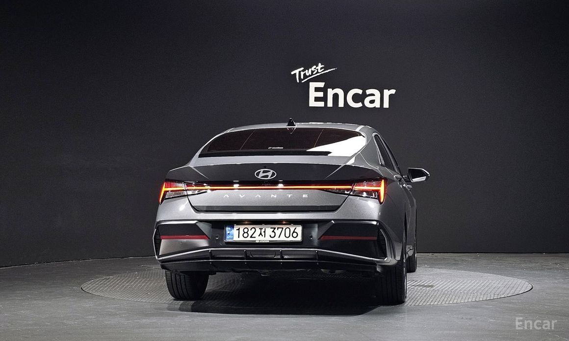  Hyundai AVANTE