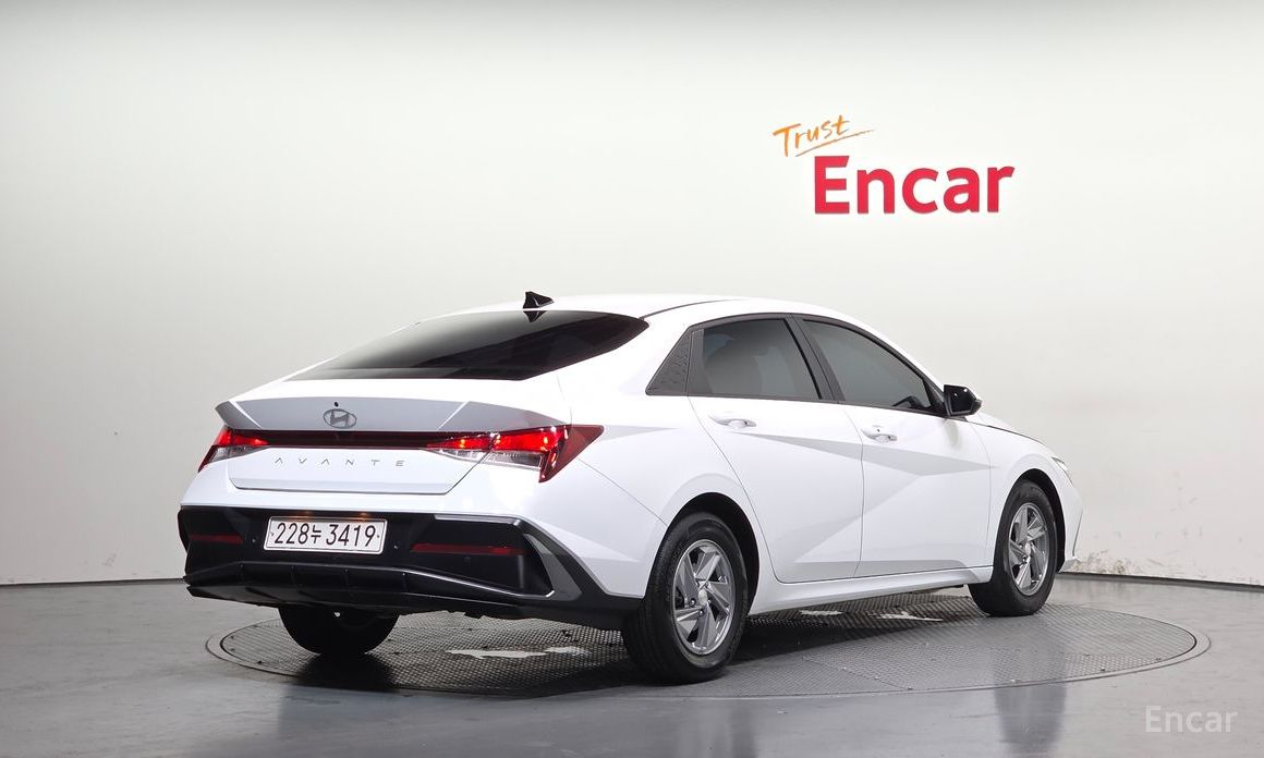  Hyundai AVANTE