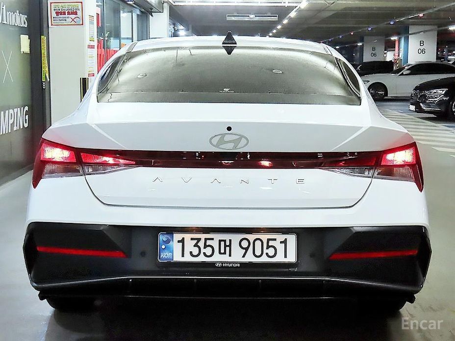  Hyundai AVANTE