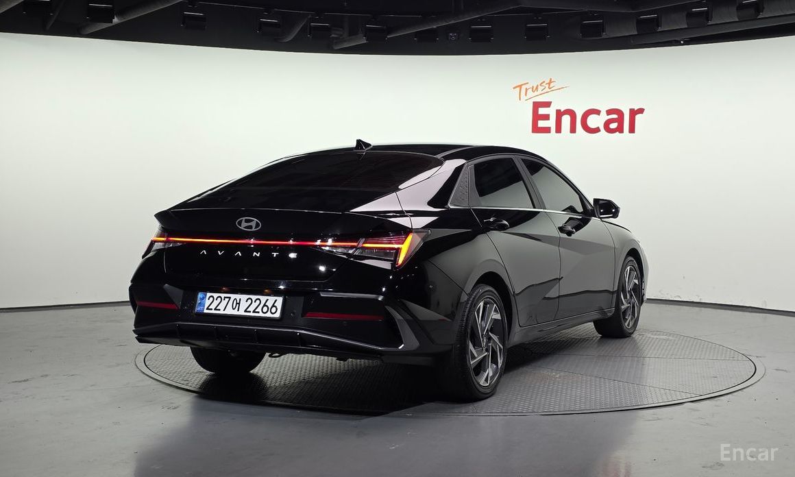  Hyundai AVANTE