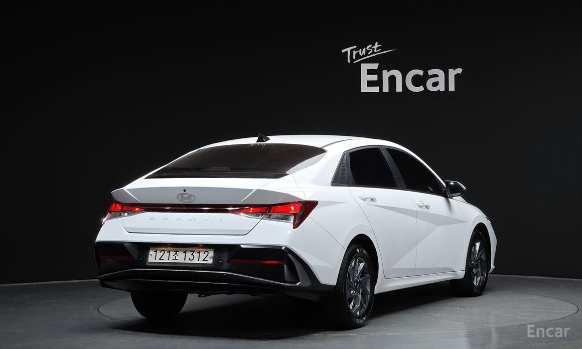  Hyundai AVANTE