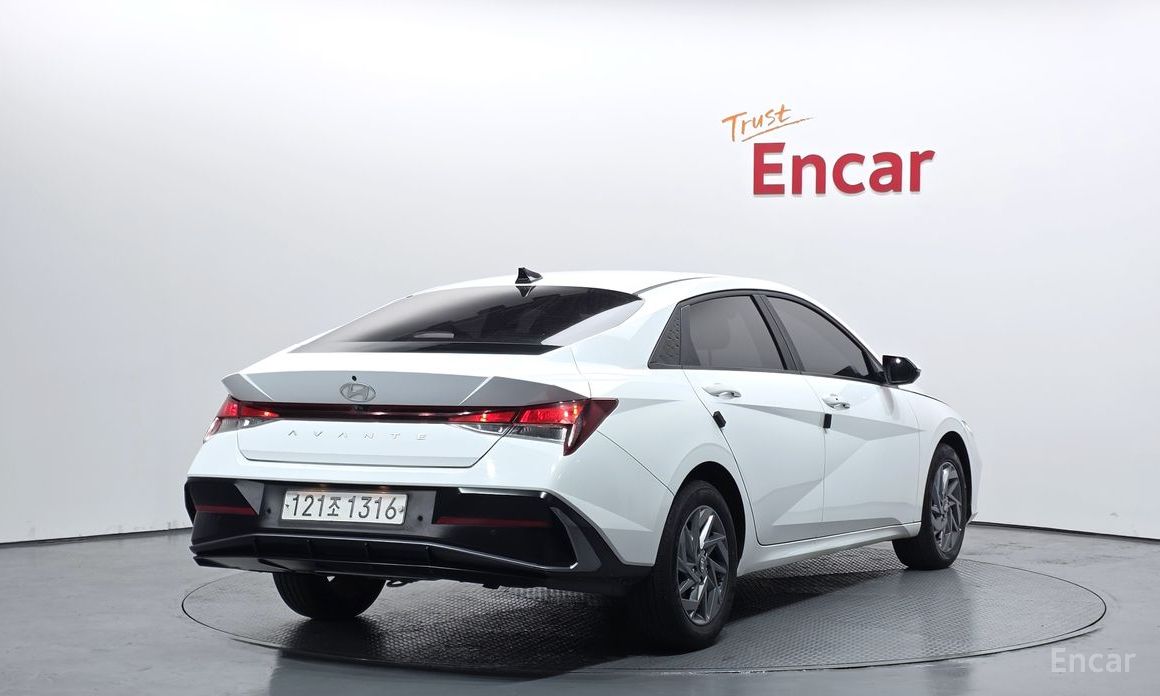  Hyundai AVANTE