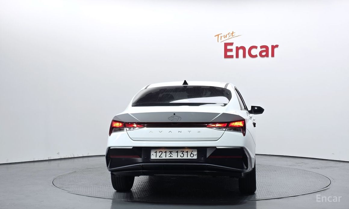  Hyundai AVANTE