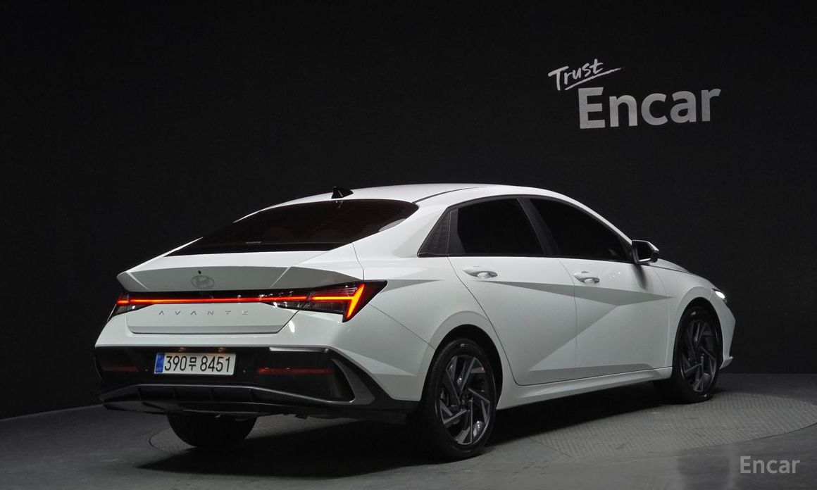  Hyundai AVANTE