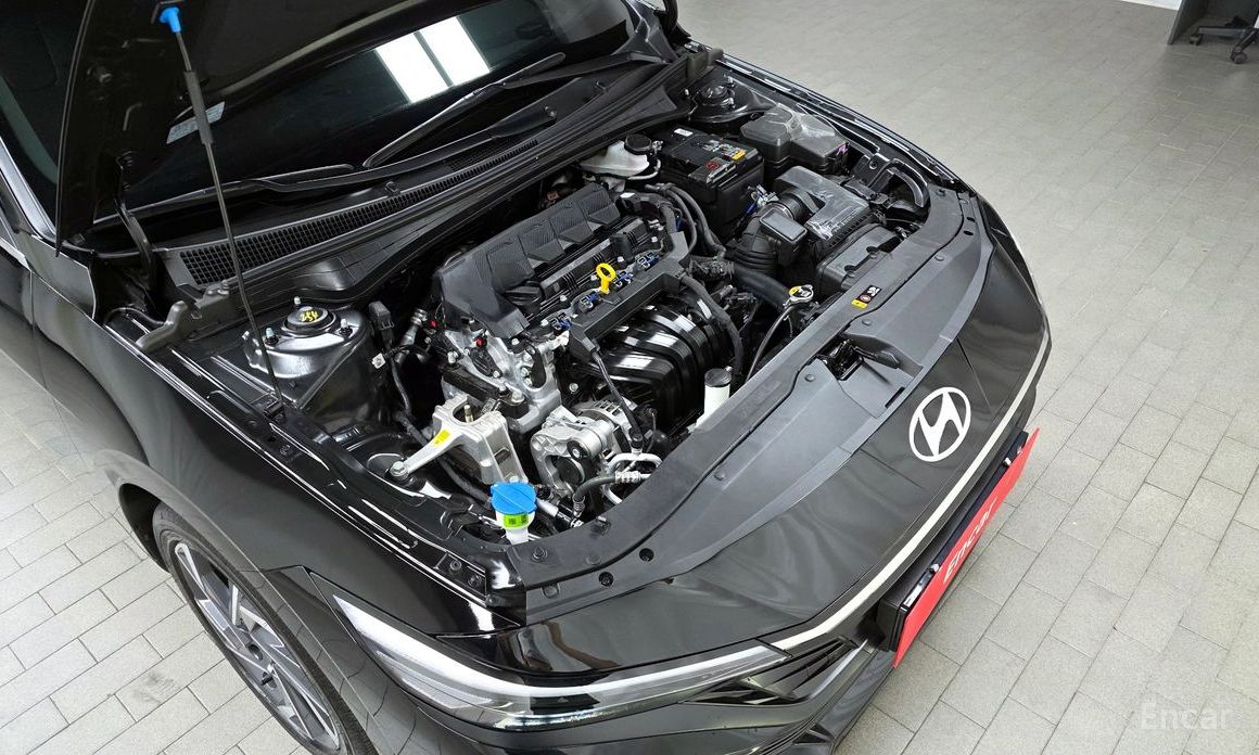  Hyundai AVANTE