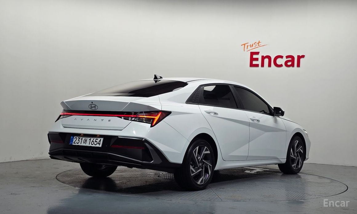  Hyundai AVANTE