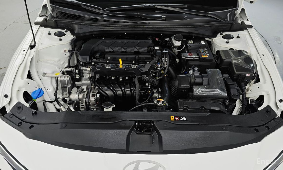  Hyundai AVANTE