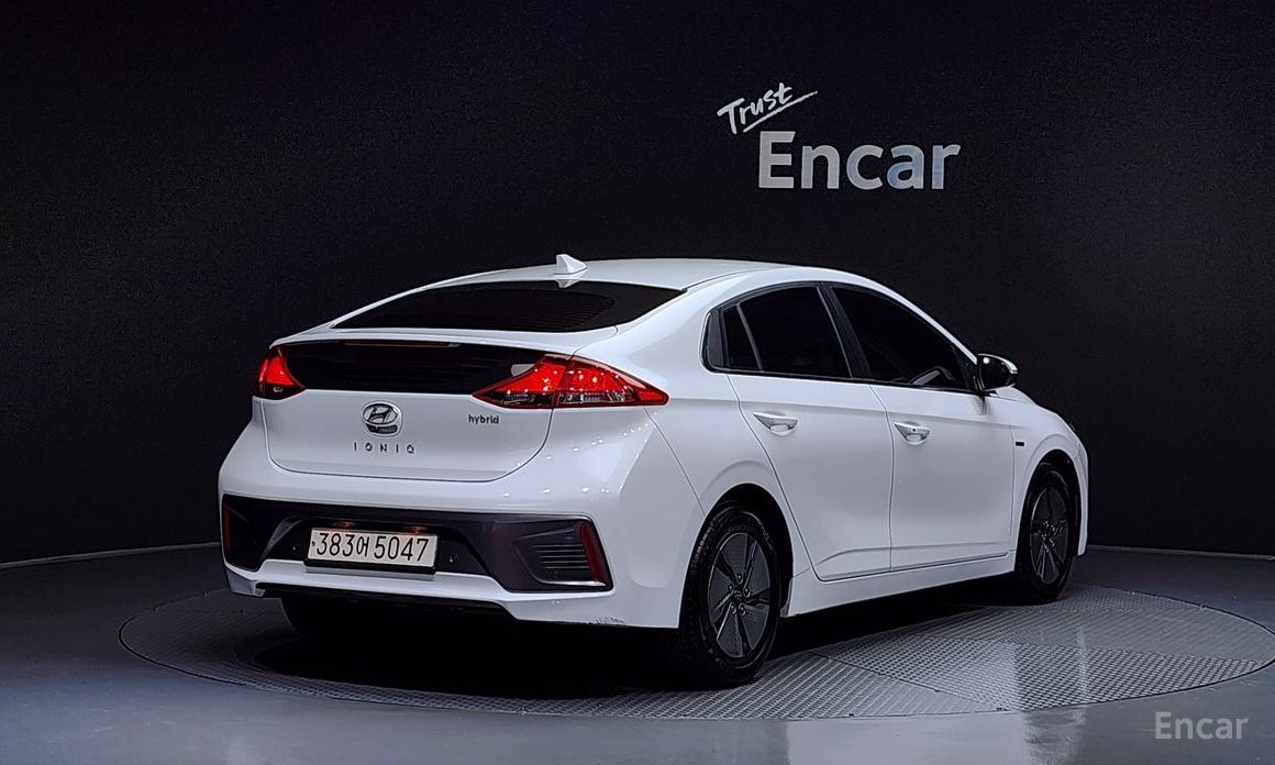  Hyundai Ioniq