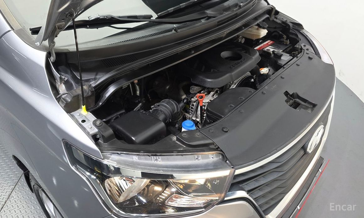  Hyundai Starex