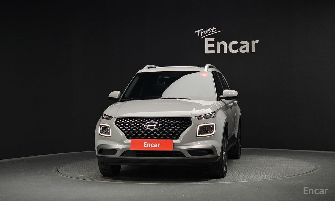  Hyundai Venue