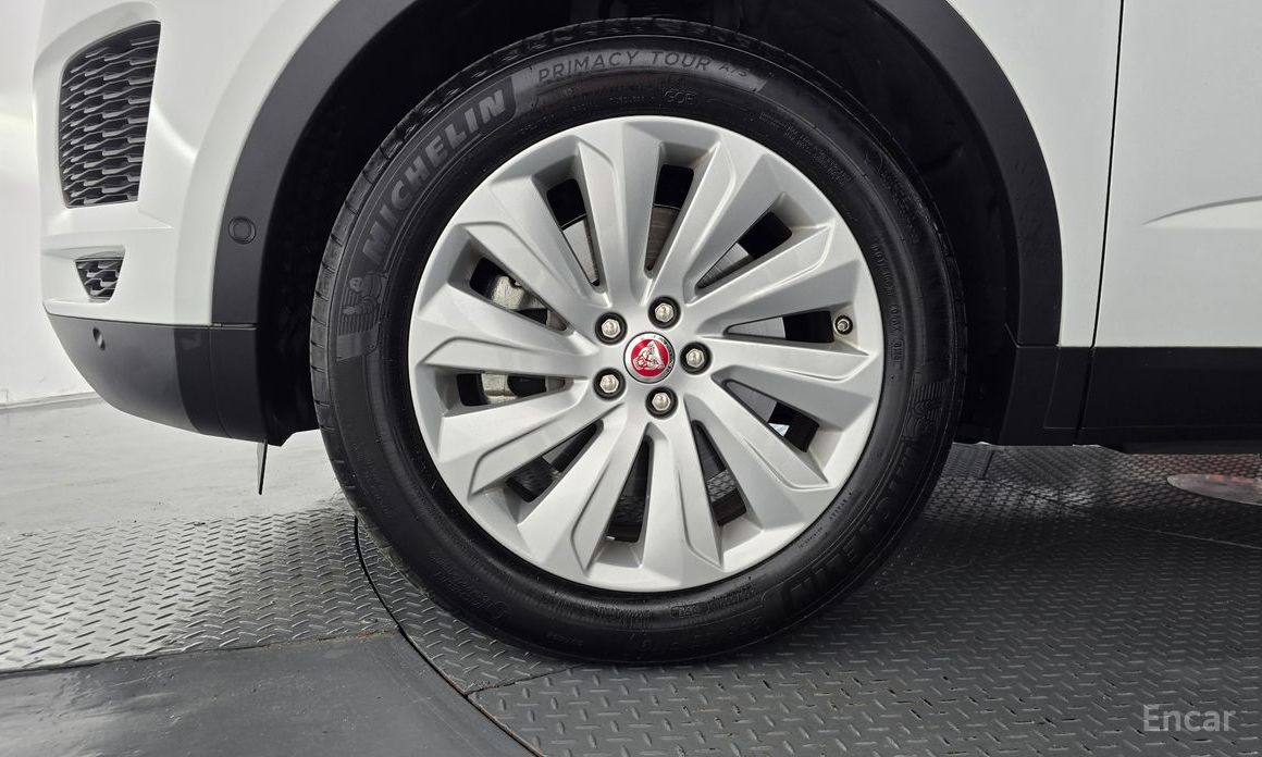  Jaguar E-PACE