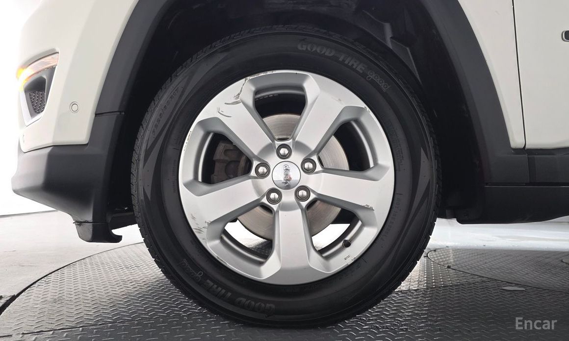  Jeep Compass