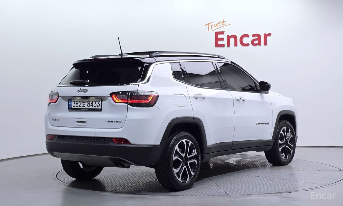  Jeep Compass