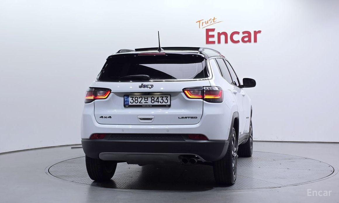  Jeep Compass