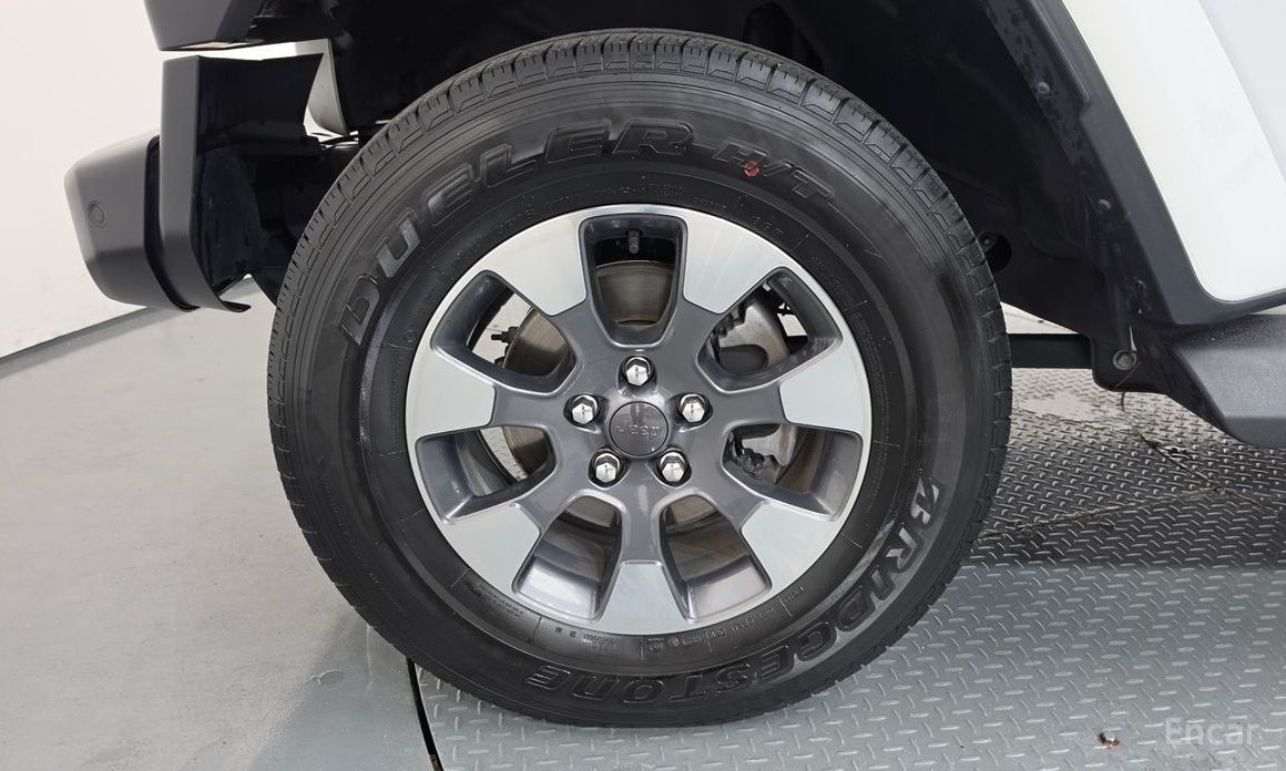  Jeep Wrangler