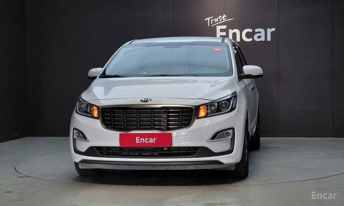  Kia Canival