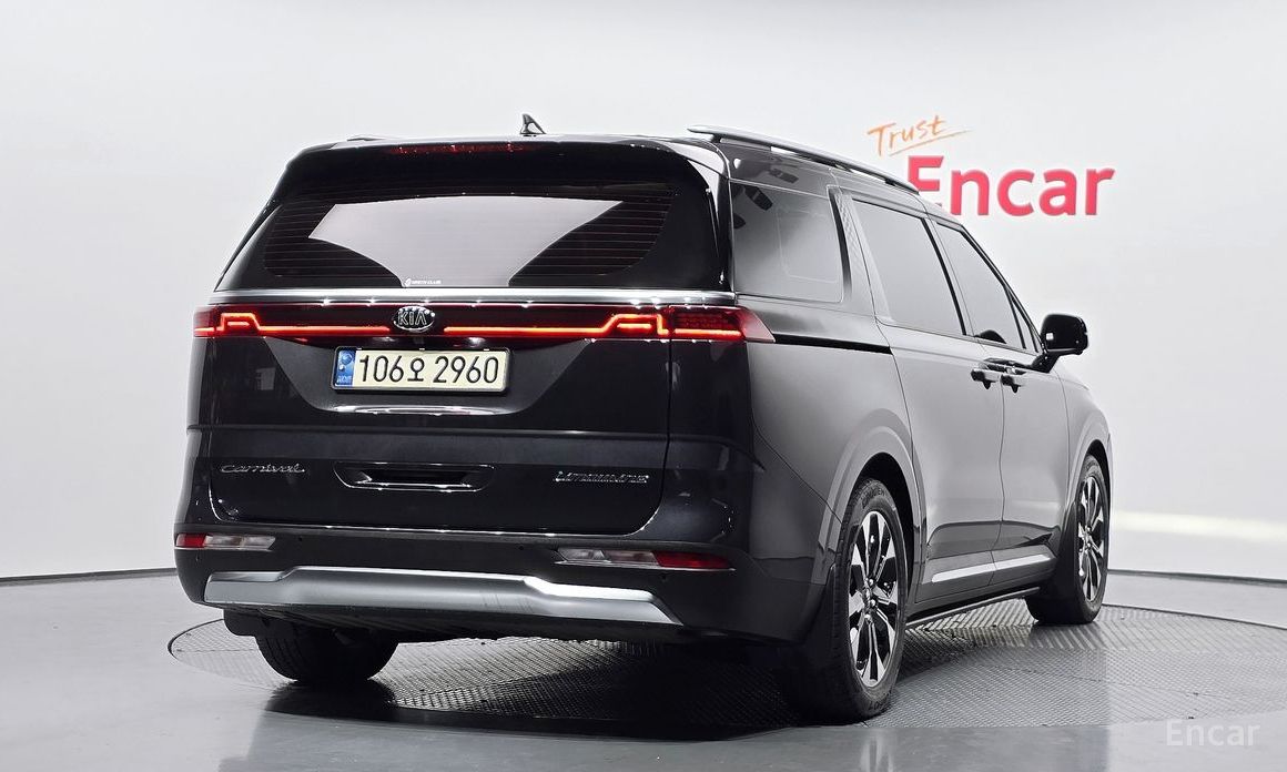  Kia Canival