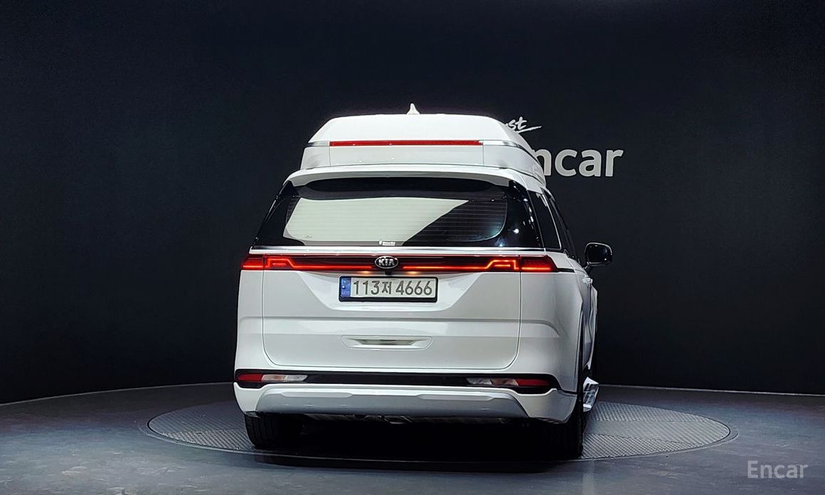  Kia Canival