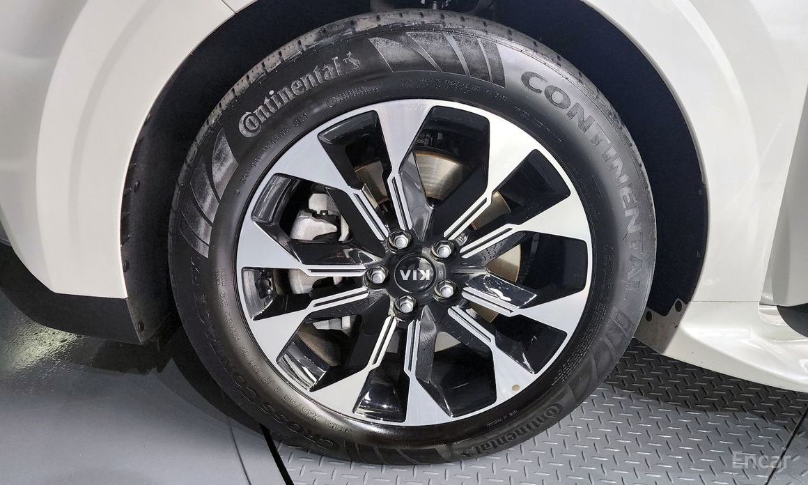  Kia Canival