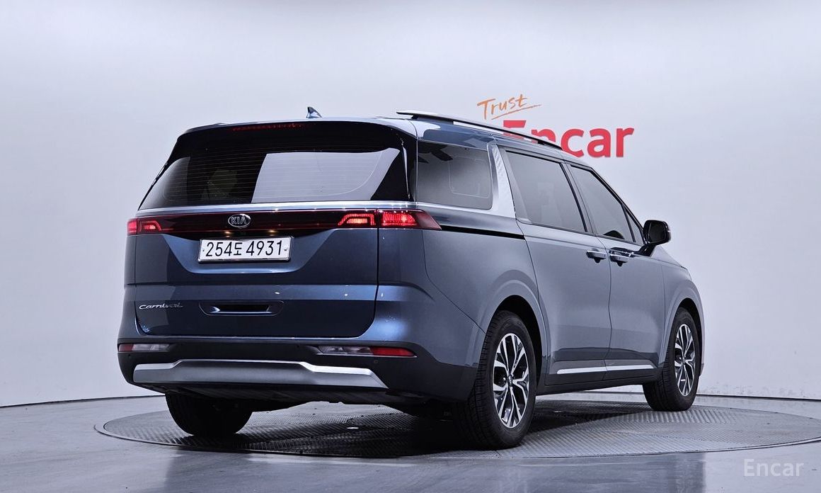  Kia Canival