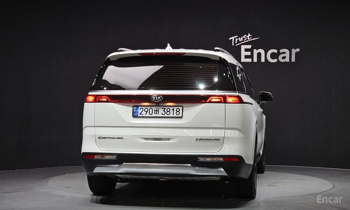  Kia Canival