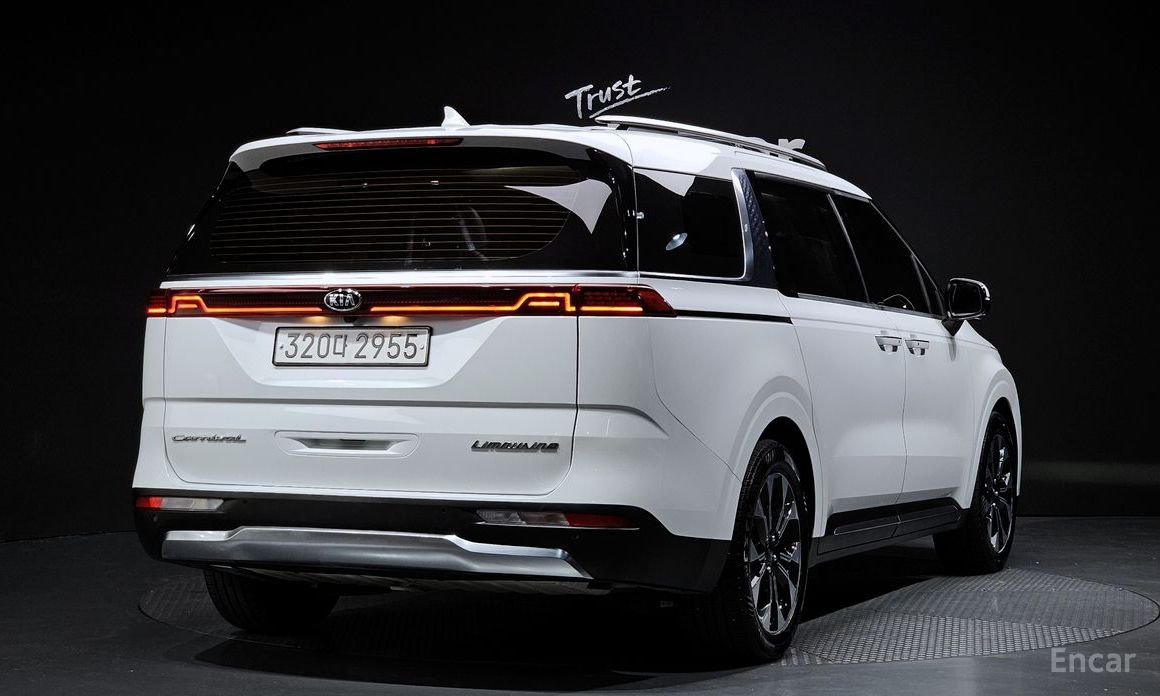  Kia Canival