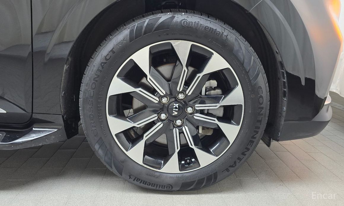  Kia Canival