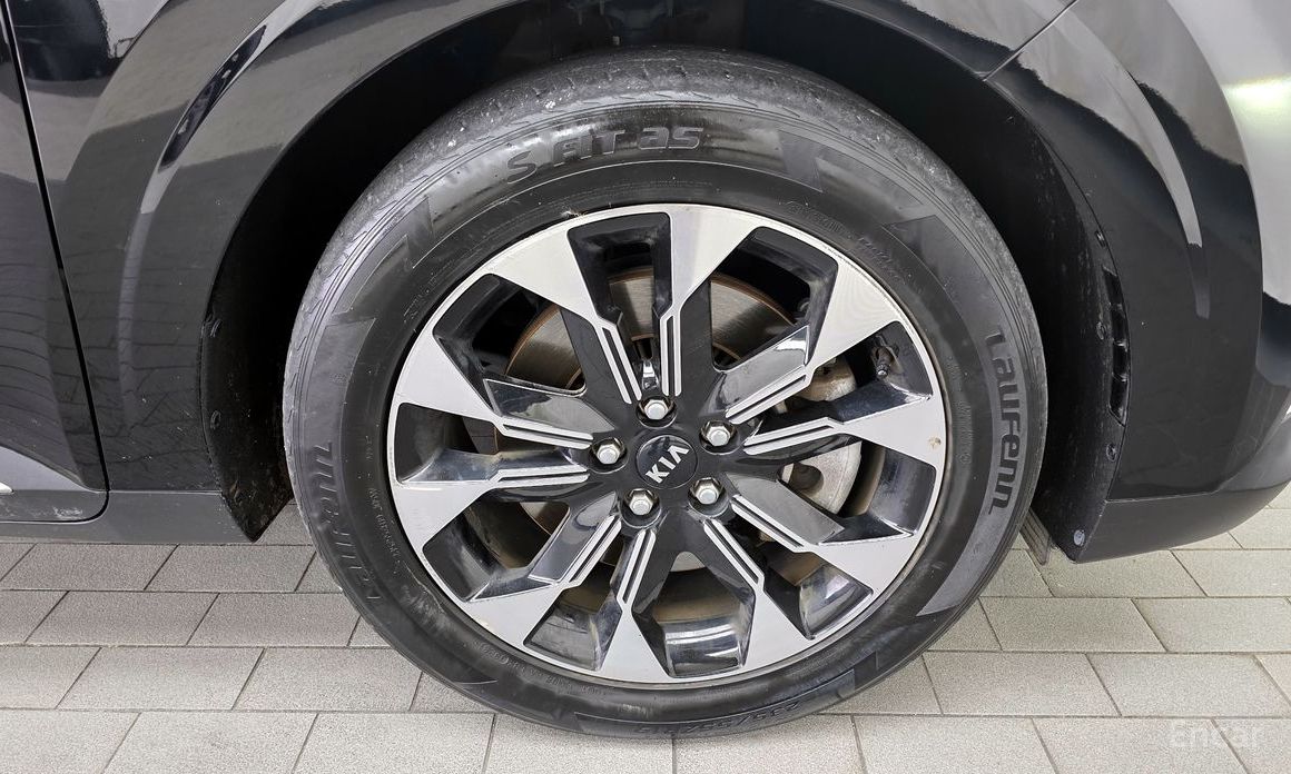  Kia Canival