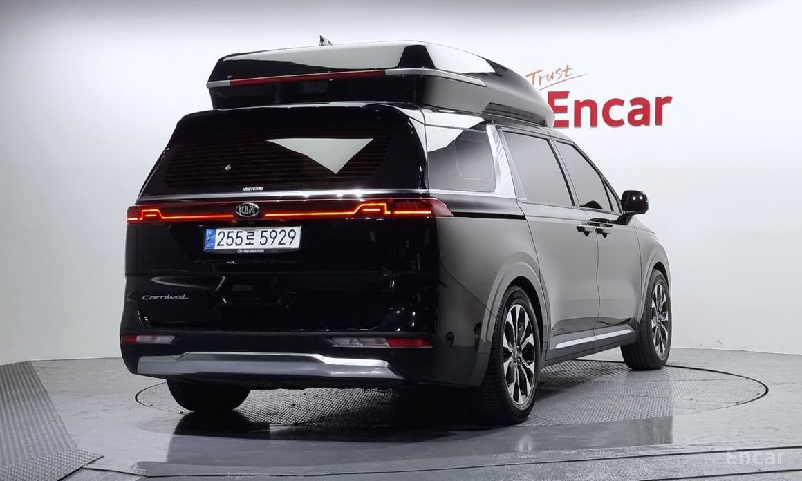  Kia Canival