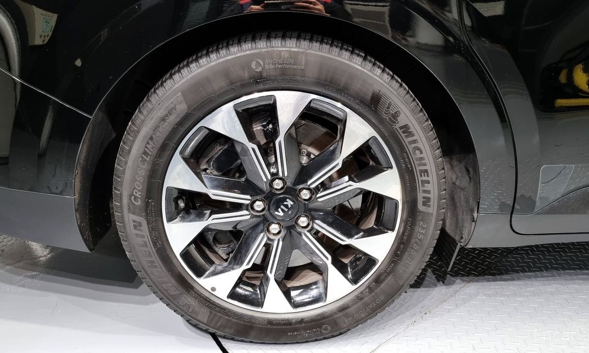  Kia Canival