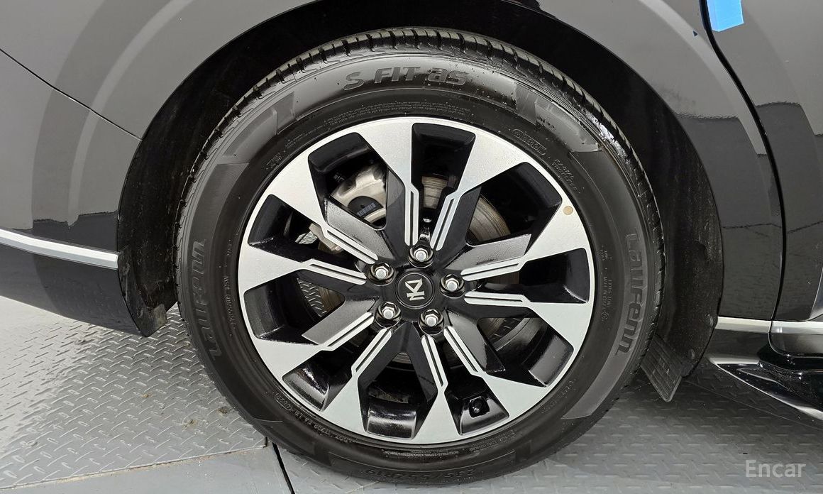  Kia Canival