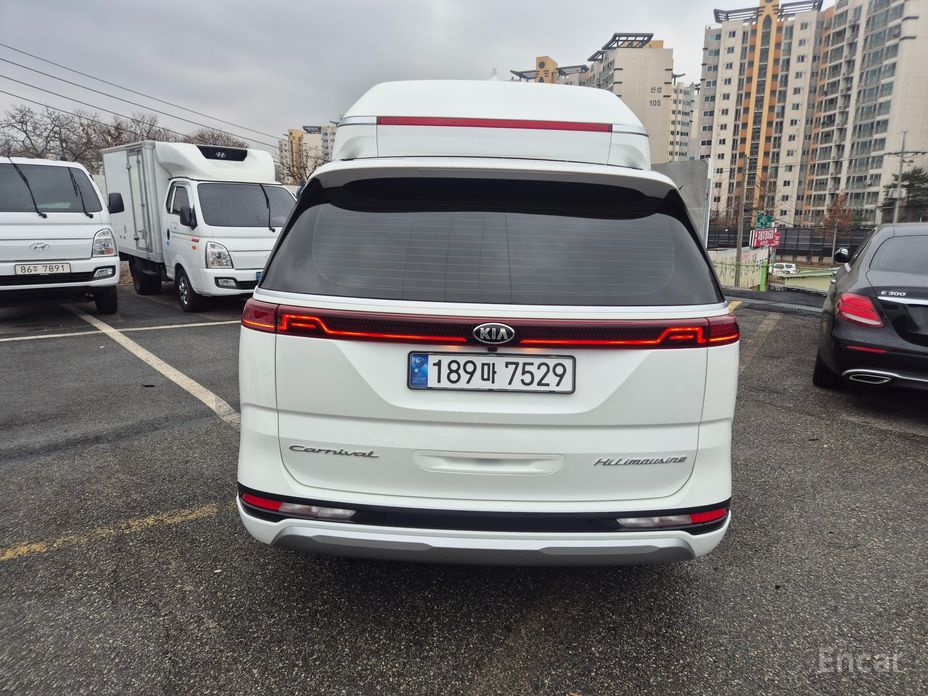  Kia Canival