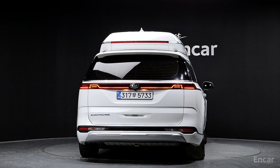  Kia Canival