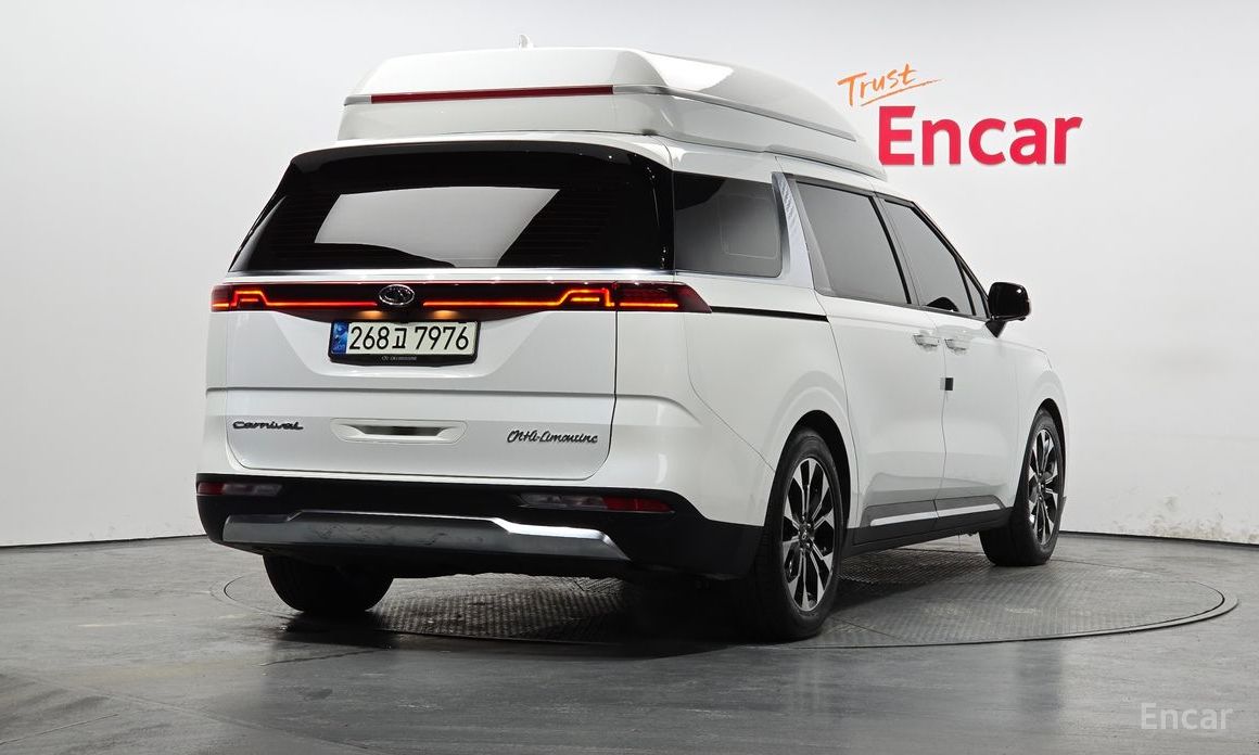  Kia Canival