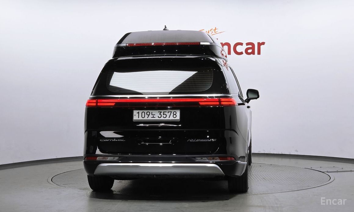  Kia Canival