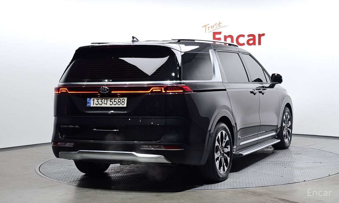  Kia Canival