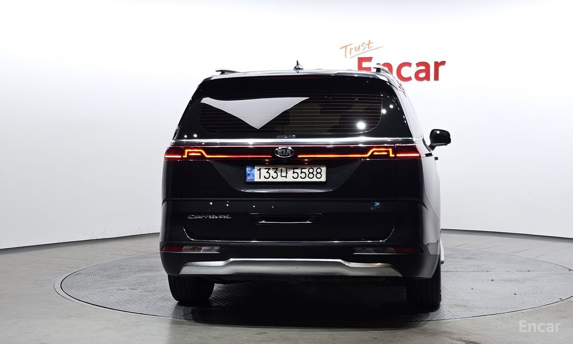  Kia Canival