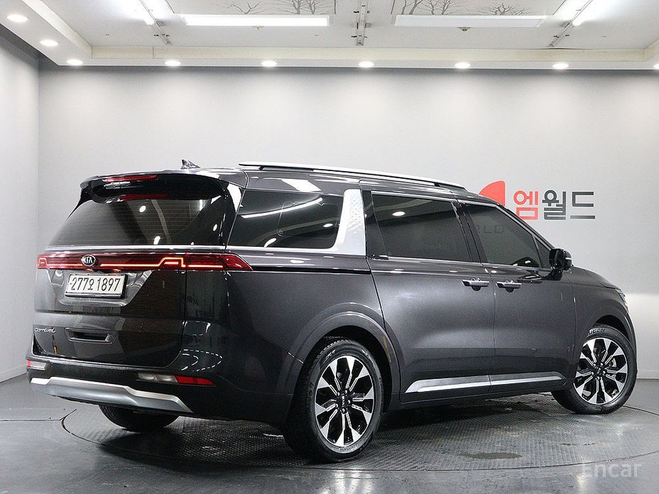  Kia Canival