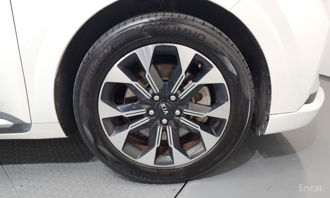  Kia Canival