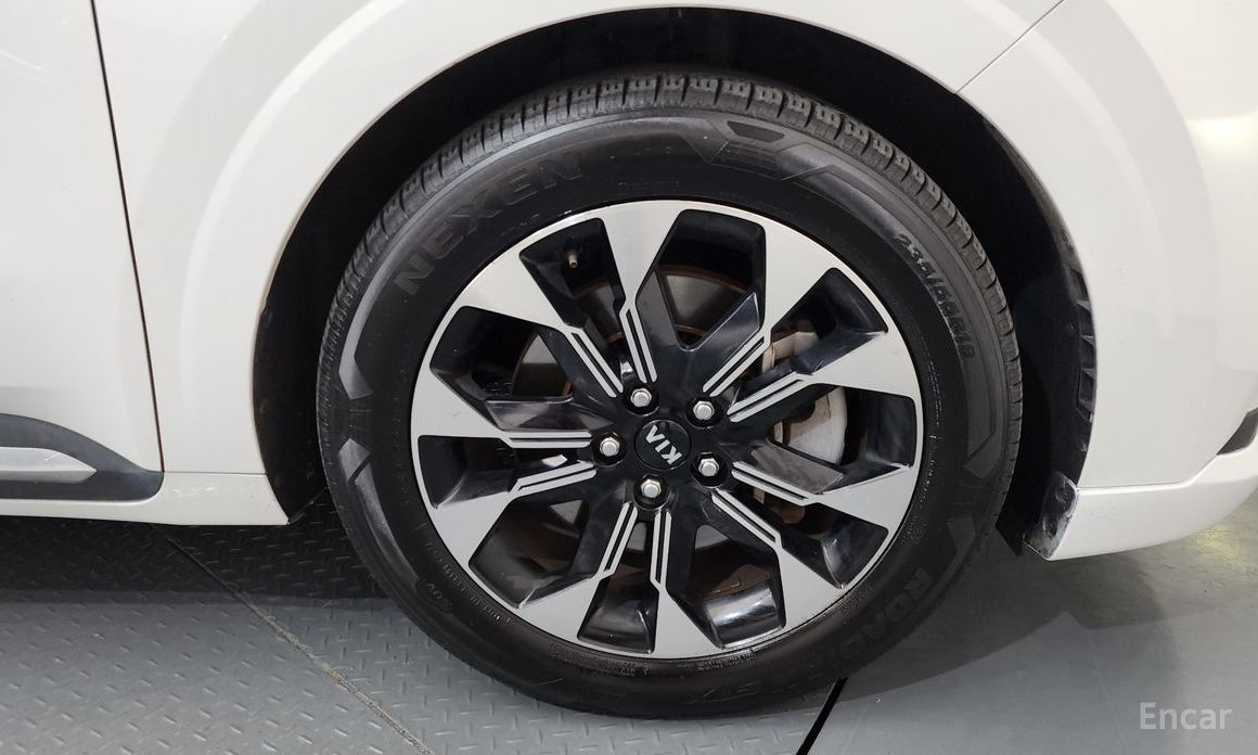  Kia Canival