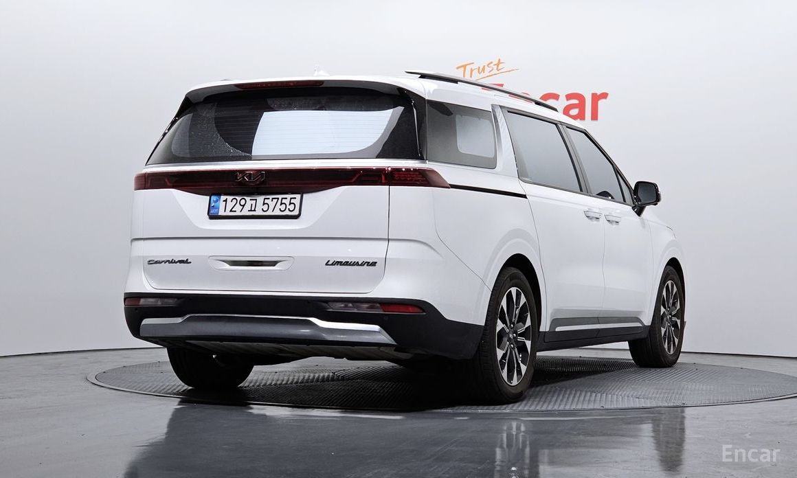 Kia Canival
