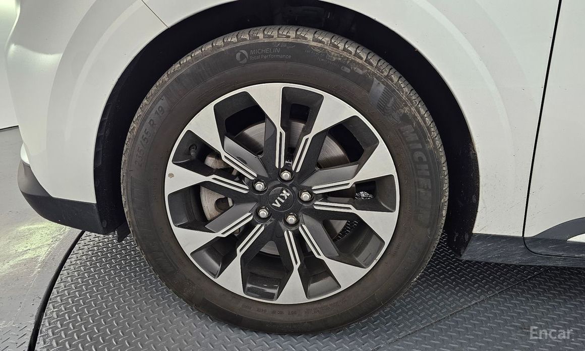  Kia Canival