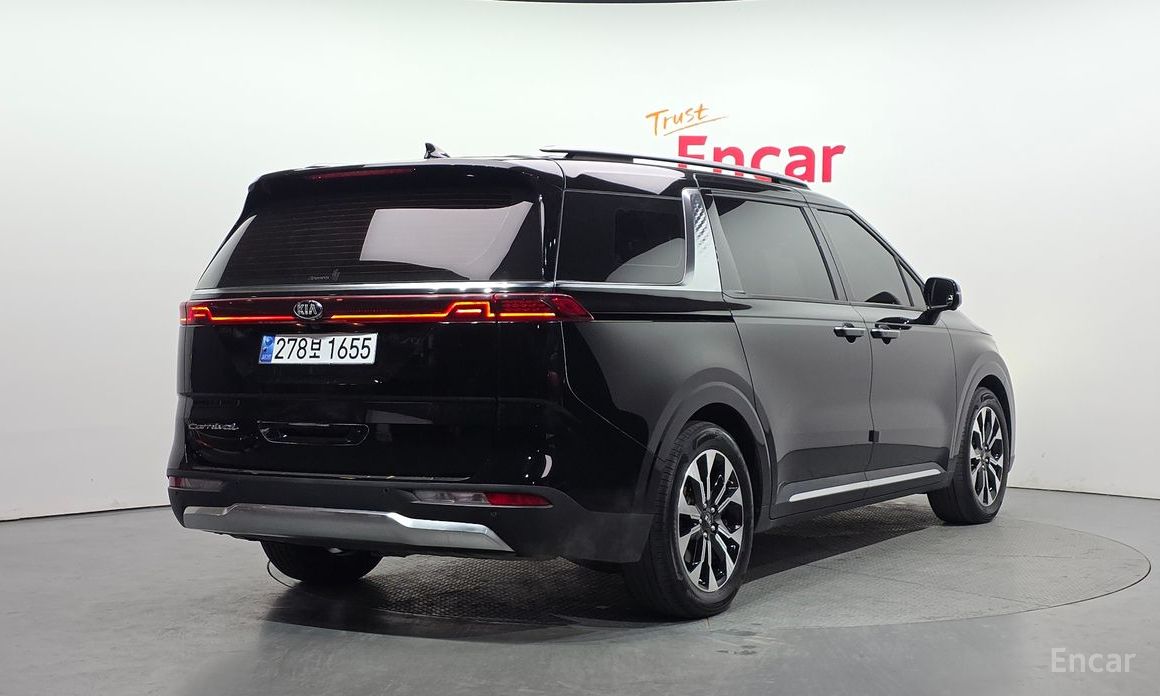  Kia Canival
